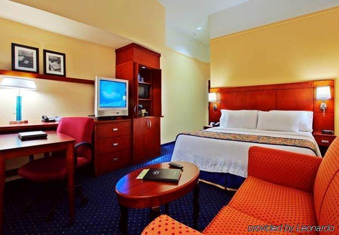 Courtyard By Marriott Hattiesburg Rum bild